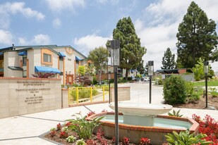 La Jolla Park East Apartments