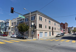 2742 25th St in San Francisco, CA - Building Photo - Building Photo