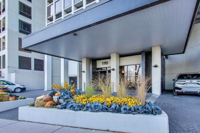 1110 N Lake Shore Dr in Chicago, IL - Building Photo - Building Photo