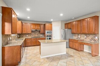 17439 Memorial Mills Dr in Spring, TX - Building Photo - Building Photo