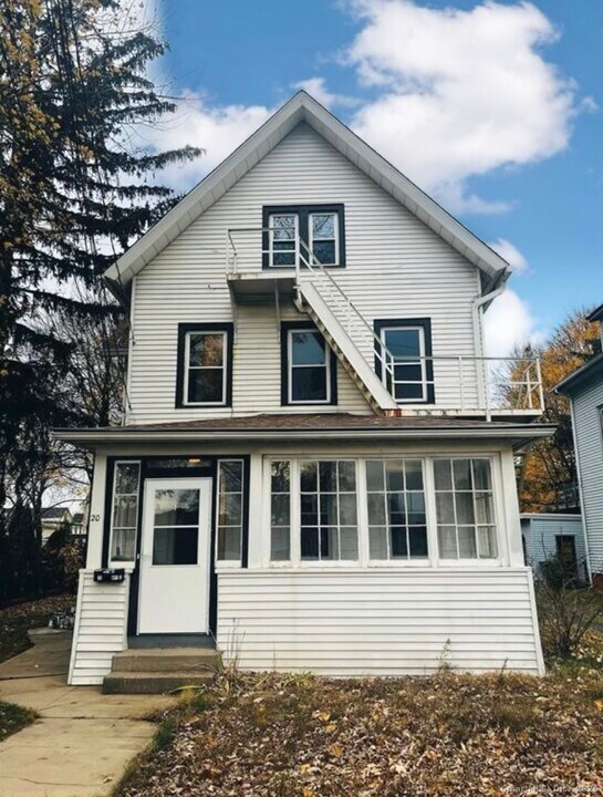 20 Lee Ave in Wallingford, CT - Building Photo