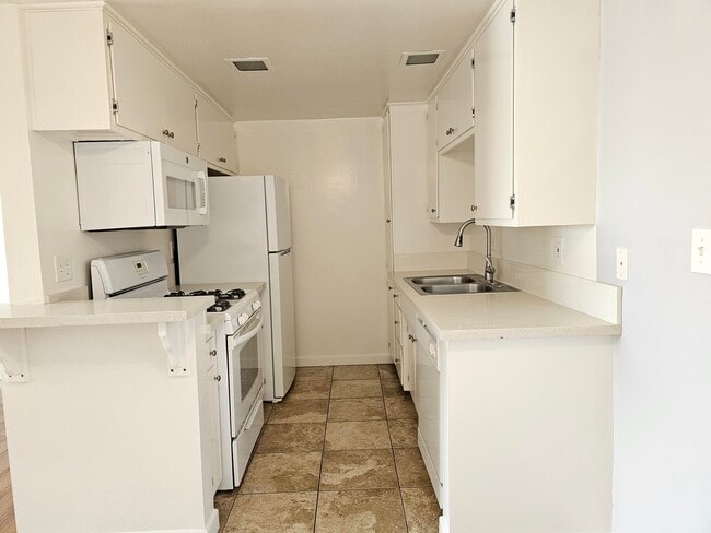 20810 Amie Ave, Unit 9