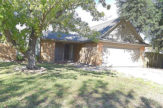4001 Windy Meadow Ct in Arlington, TX - Building Photo - Building Photo