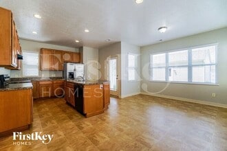 5643 Holly River Ave in Dublin, OH - Building Photo - Building Photo