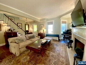 55 Sheridan Ave in Ho Ho Kus, NJ - Building Photo - Building Photo