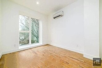 167 Linden Blvd in Brooklyn, NY - Building Photo - Building Photo