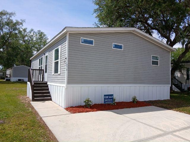 property at 7078 Greenbrier Village Dr