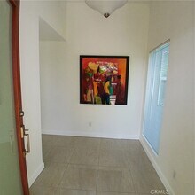 16043 San Fernando Mission Blvd in Los Angeles, CA - Building Photo - Building Photo