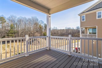 16744 Summers Walk Blvd in Davidson, NC - Building Photo - Building Photo