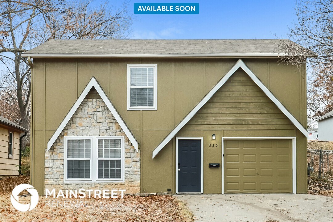220 Emerson Ave in Bonner Springs, KS - Foto de edificio