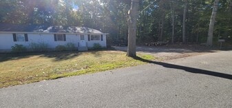 503 Hancock St, Unit 503 in Tiverton, RI - Building Photo