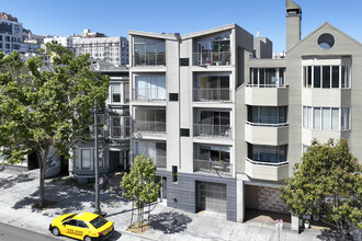 2315 Van Ness Ave in San Francisco, CA - Building Photo - Building Photo