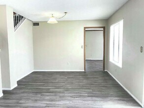 3209 Ventana Hills Dr in Las Vegas, NV - Building Photo - Building Photo
