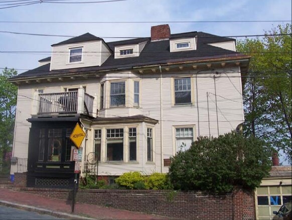 1 Crescent St in Portland, ME - Foto de edificio - Building Photo