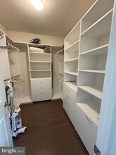 202 Charles Ellis Dr in Newtown Square, PA - Building Photo - Building Photo