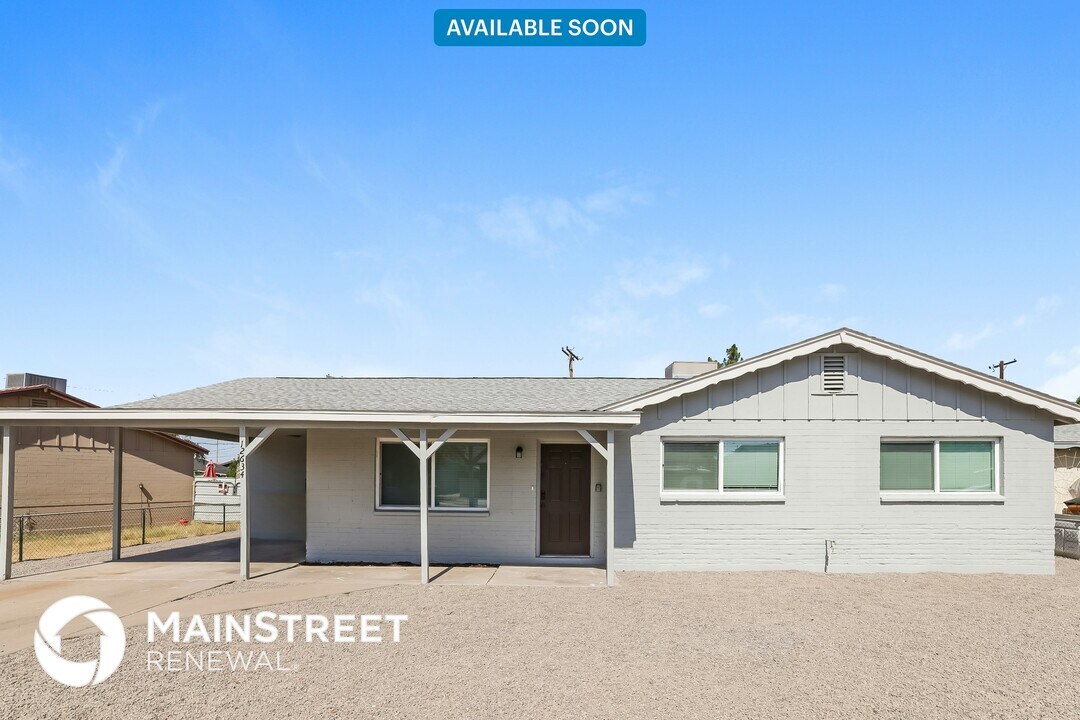 12634 N 30th Ave in Phoenix, AZ - Building Photo