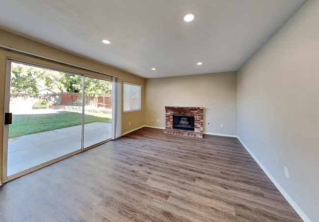 112 Placid Ave in Glendale Heights, IL - Building Photo - Building Photo