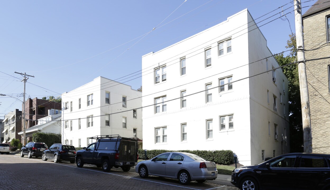 125-129 Central Sq in Pittsburgh, PA - Building Photo