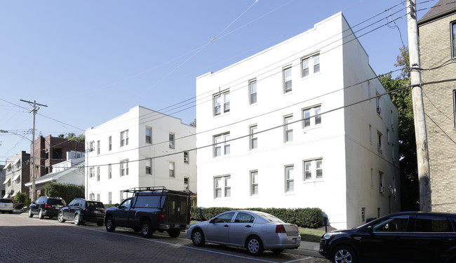 125-129 Central Sq in Pittsburgh, PA - Building Photo - Building Photo