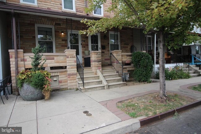 property at 230 S 3rd Ave