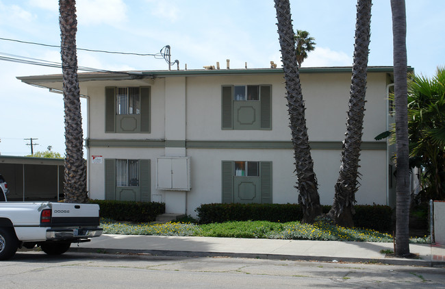 147-175 S Ann St in Ventura, CA - Building Photo - Building Photo