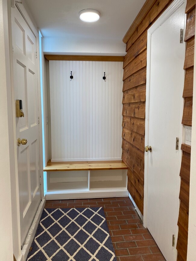 2675 Acorn Ave NE, Unit Basement in Atlanta, GA - Building Photo - Building Photo