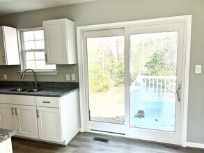 213 Louise Ln in Toano, VA - Building Photo - Building Photo
