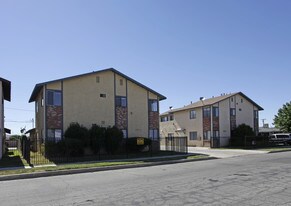 38715-38721 Larkin Ave Apartamentos