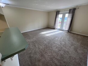 1895 Tall Oaks Dr in Aurora, IL - Building Photo - Building Photo