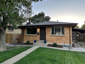 535 Perry St, Unit 1/2 in Denver, CO - Building Photo