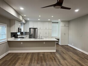 209 Louise Ave in Nashville, TN - Building Photo - Building Photo