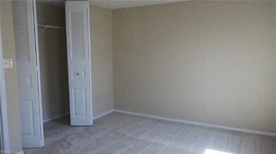 25 Christine Ct in Hampton, VA - Building Photo - Building Photo