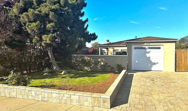 property at 7410 Earldom Ave