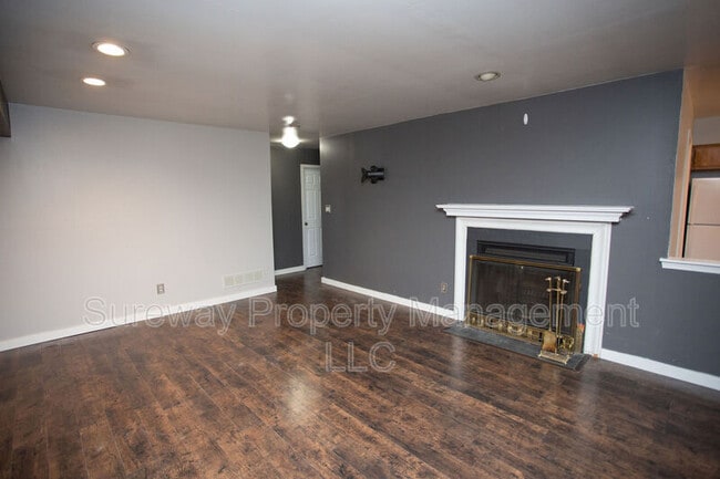 40 Sumac Ct in Mount Laurel, NJ - Building Photo - Building Photo