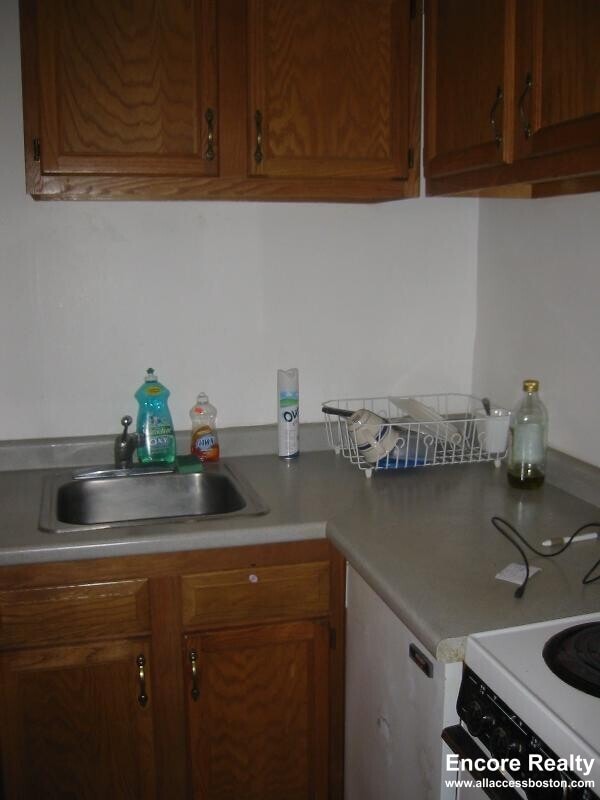 16 Wait St in Boston, MA - Building Photo - Building Photo