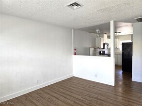 1708 Cordoba Ln in Las Vegas, NV - Building Photo - Building Photo