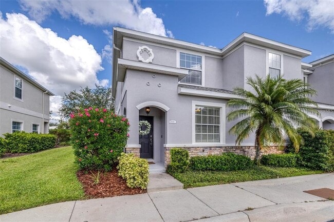 2020 Greenwood Valley Dr