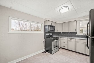 1174 Forest Ave in Pittsburgh, PA - Building Photo - Building Photo