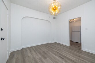 River Loft Bungalows on Warren+9th in Tucson, AZ - Foto de edificio - Interior Photo