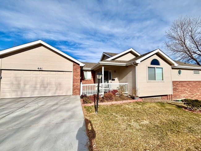 641 Radiant Dr in Loveland, CO - Building Photo - Building Photo