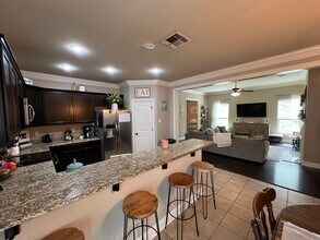 42337 Lakestone Dr in Prairieville, LA - Building Photo - Building Photo