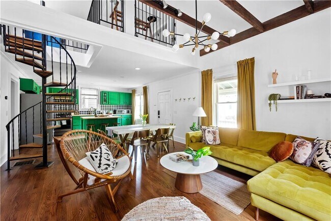 property at 720 Mollie St SE