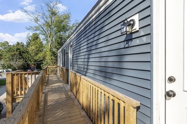 11 Main St in Winchendon, MA - Building Photo - Building Photo