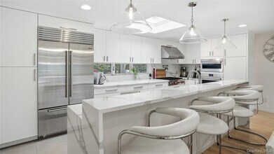 15 Blueberry Ln in Quogue, NY - Building Photo - Building Photo