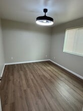 792 Locust St in Redding, CA - Foto de edificio - Building Photo
