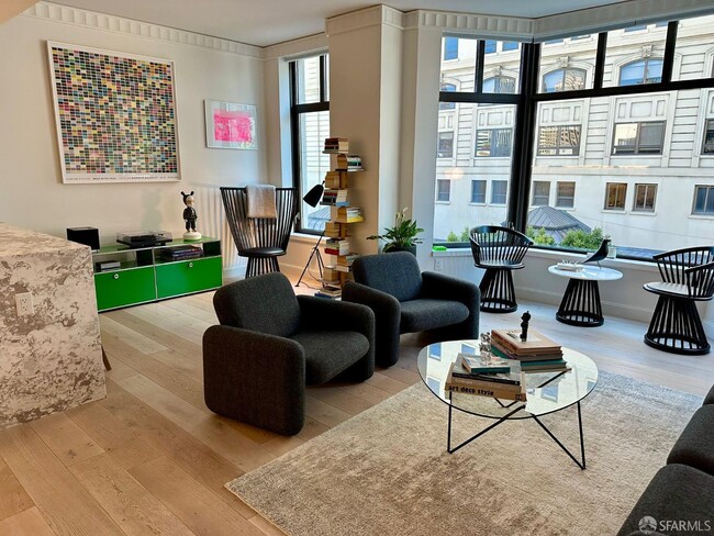 property at 875 California St