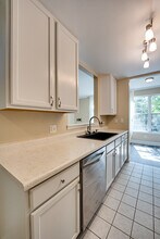 2855 Vernal Ln in Naperville, IL - Building Photo - Building Photo