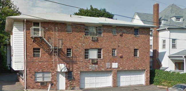 219-221 Paulison Ave in Passaic, NJ - Foto de edificio - Building Photo