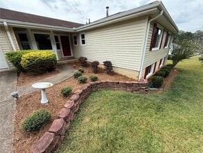 1106 Lincoln Dr in Marietta, GA - Building Photo - Building Photo