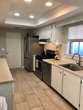 1241 Manor Dr in West Palm Beach, FL - Building Photo - Building Photo